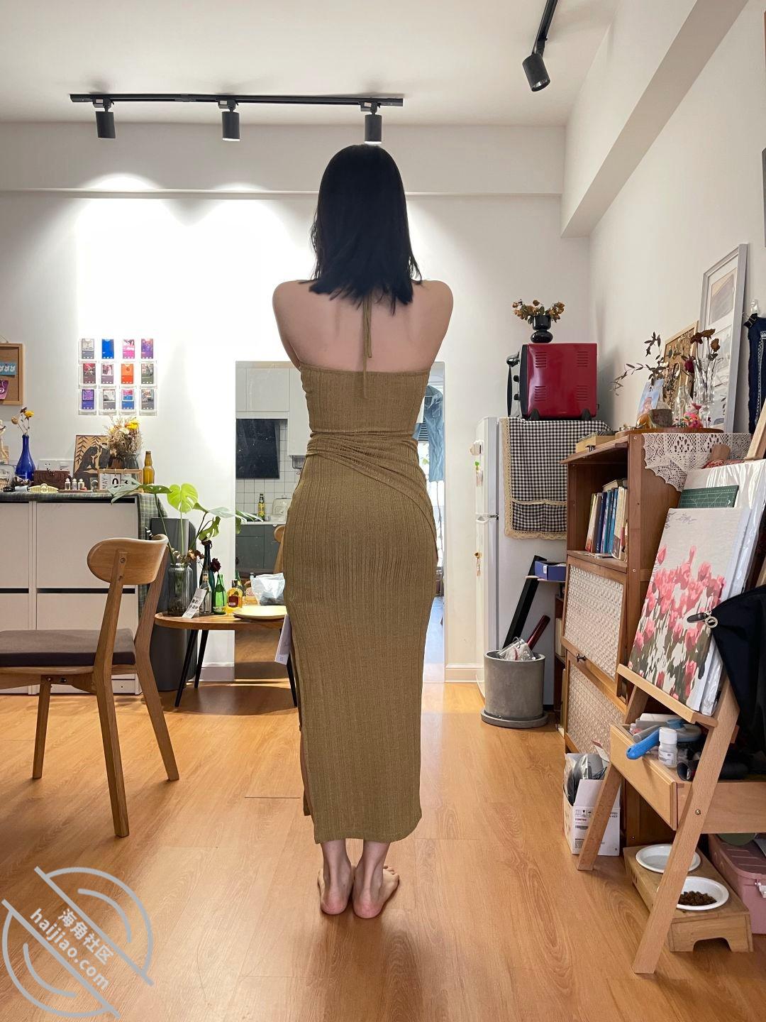 下载 (4).jpg